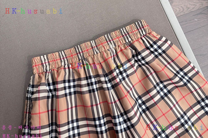 NEW 버버리 반바지 신상 BB 1225018