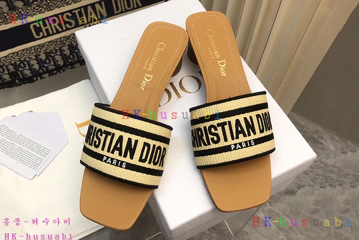 NEW 디올 샌들 신상 DR 595505