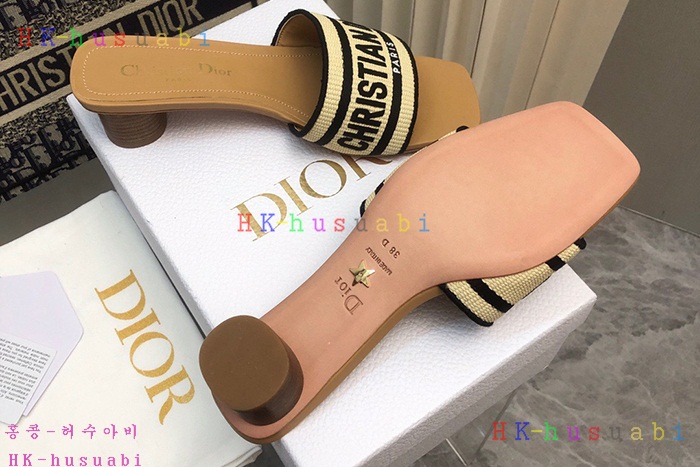 NEW 디올 샌들 신상 DR 595505