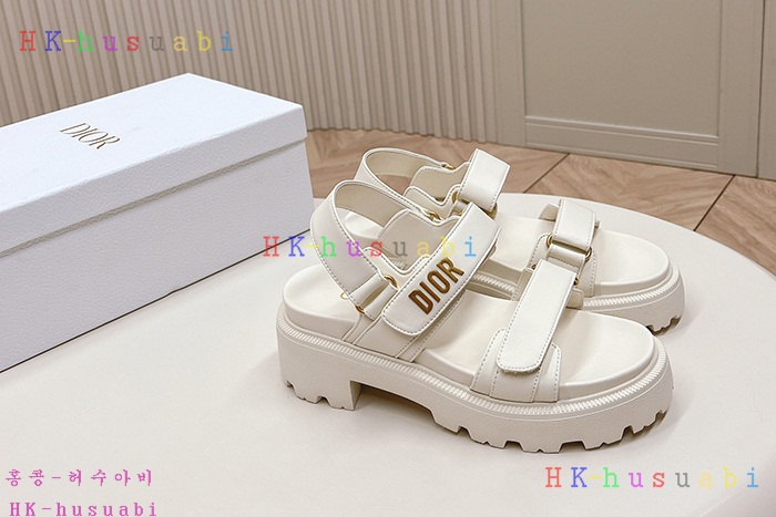 NEW 디올 샌들 신상 DR 388810