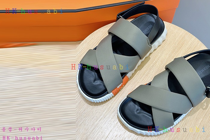NEW 에르메스 샌들 신상 H 8857022