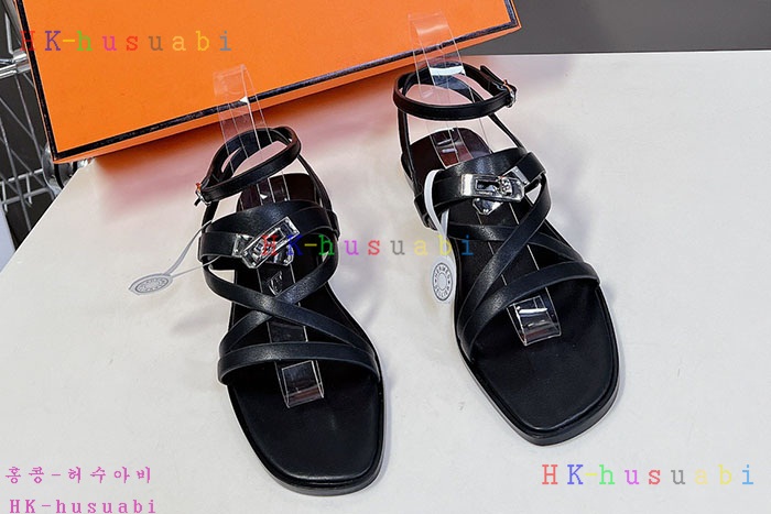 NEW 에르메스 샌들 신상 H 8857011