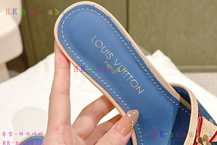 NEW 루이비통 샌들 신상 LV 856612