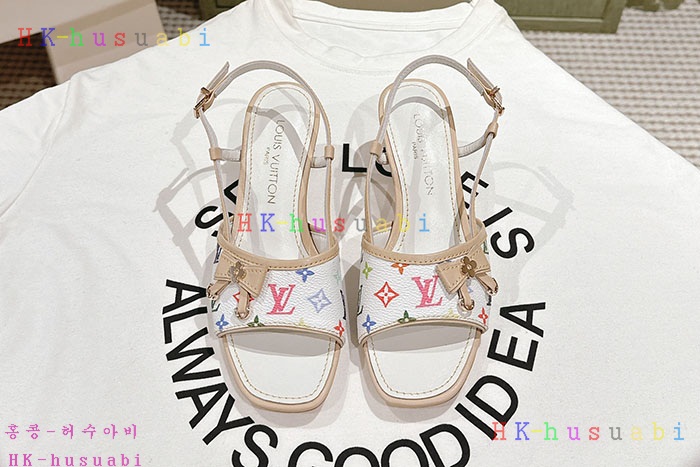 NEW 루이비통 샌들 신상 LV 856609