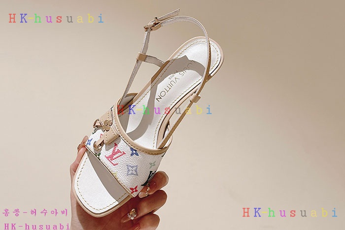 NEW 루이비통 샌들 신상 LV 856609