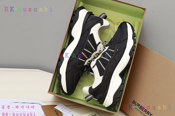 NEW 버버리 스니커즈 신상 BB 665222