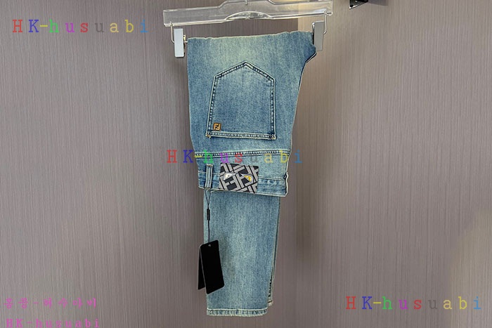 NEW 펜디 바지 신상 FD 888902