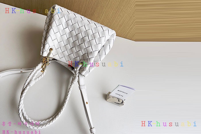 ★미러급★보테가베네타 스몰 파라슈트 796569-5