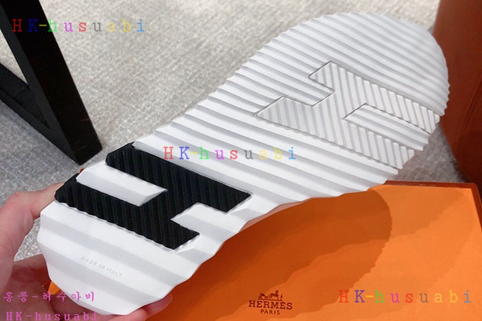 NEW 에르메스 스니커즈 신상 H 309049