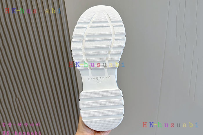 NEW 지방시 신발 신상 GV 69888012
