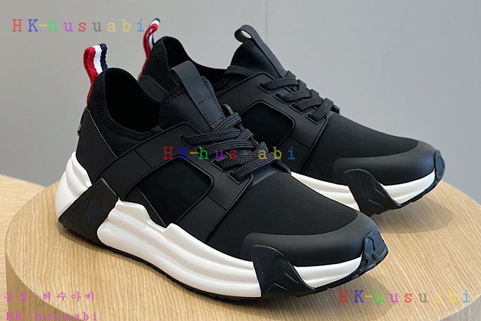 NEW 몽클레어 스니커즈 신상 M 970503
