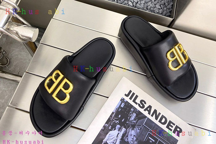 NEW 발렌시아가 신발 신상 B 870772