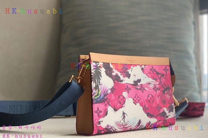 ★미러급★루이비통 Gaston Wearable Wallet M83466-3