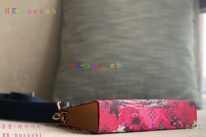 ★미러급★루이비통 Gaston Wearable Wallet M83466-3