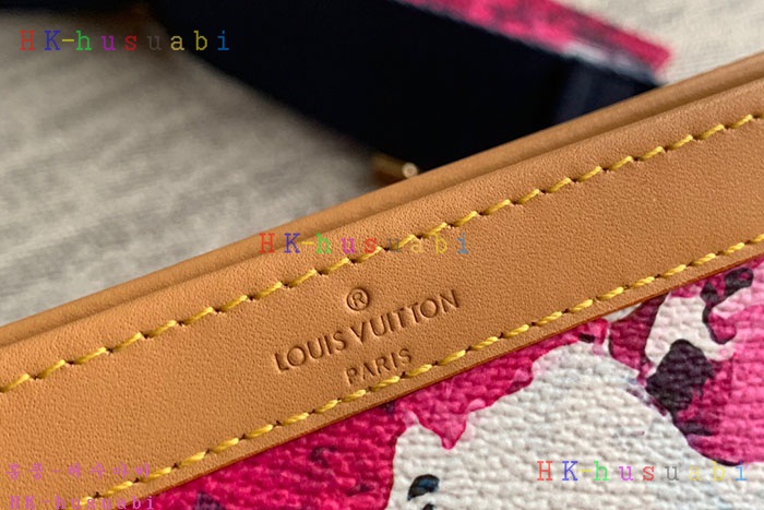 ★미러급★루이비통 Gaston Wearable Wallet M83466-3