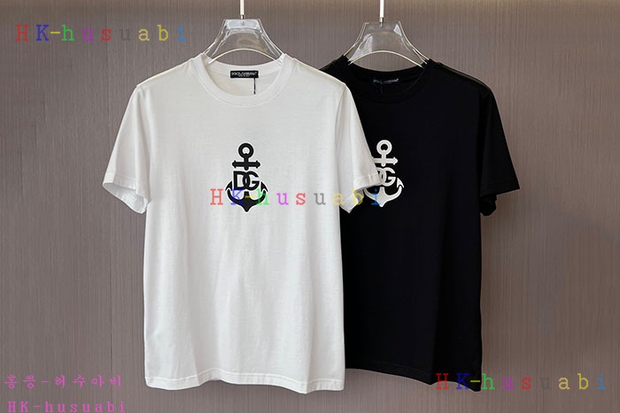 NEW 돌체앤가바나 반팔티 신상 DG 955006