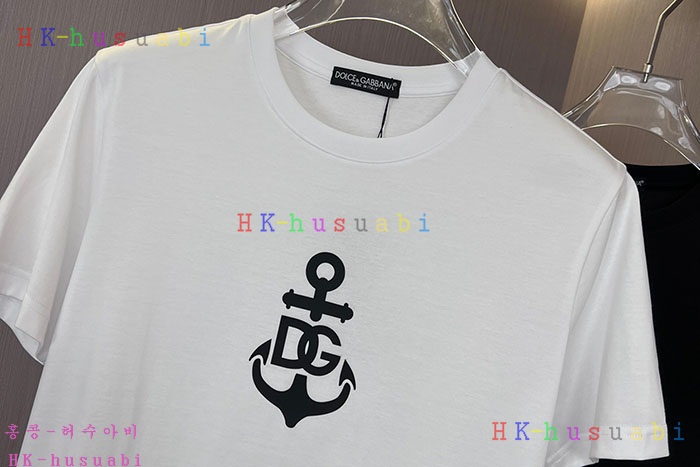 NEW 돌체앤가바나 반팔티 신상 DG 955006