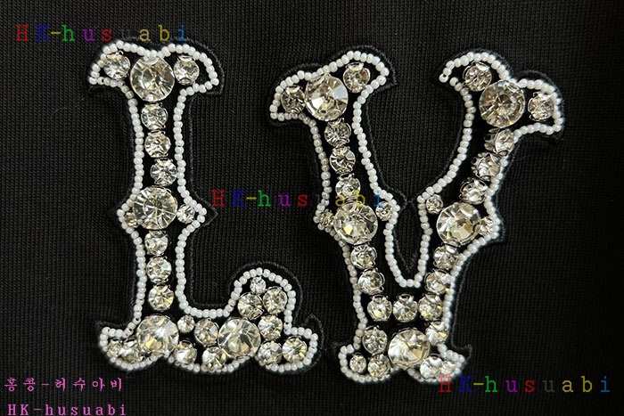 NEW 루이비통 반팔티 신상 L 558803