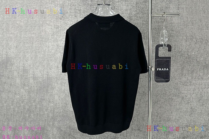 NEW 프라다 반팔니트 신상 P 443318