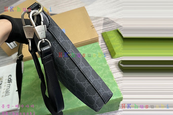 ★미러급★구찌 GG 레트로 레더 코팅캔버스 메신저 백 726833-2