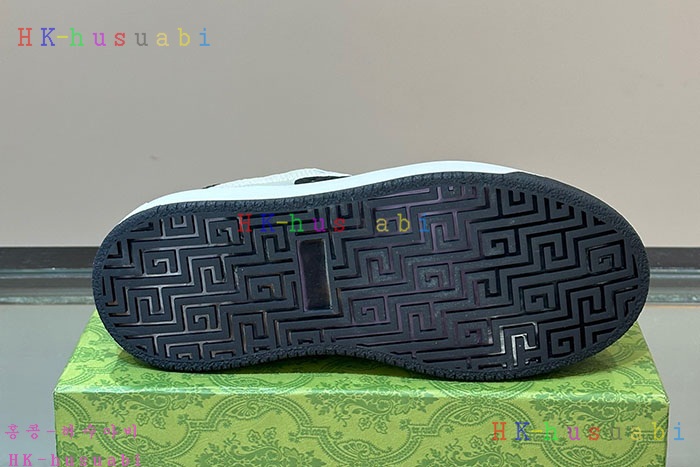 NEW 구찌 스니커즈 신상 GU 5255017