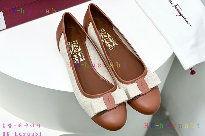NEW 페라가모 플랫슈즈 신발 신상 F 770505