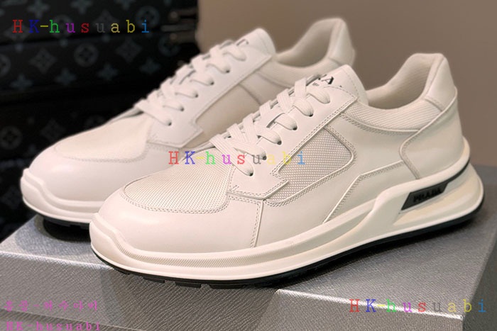 NEW 프라다 스니커즈 신상 P 558001