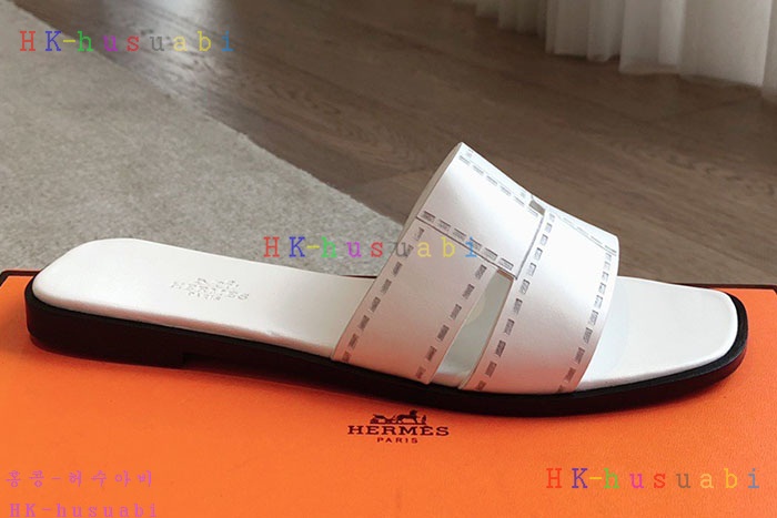 NEW 에르메스 샌들 슬리퍼 신상 H 040117