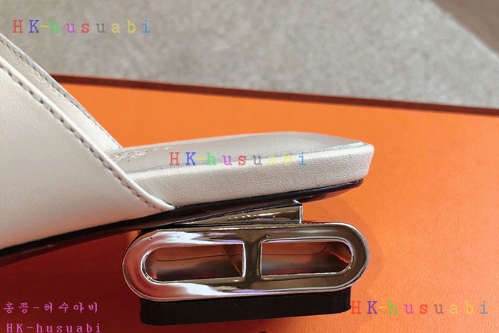 NEW 에르메스 샌들 슬리퍼 신상 H 040120