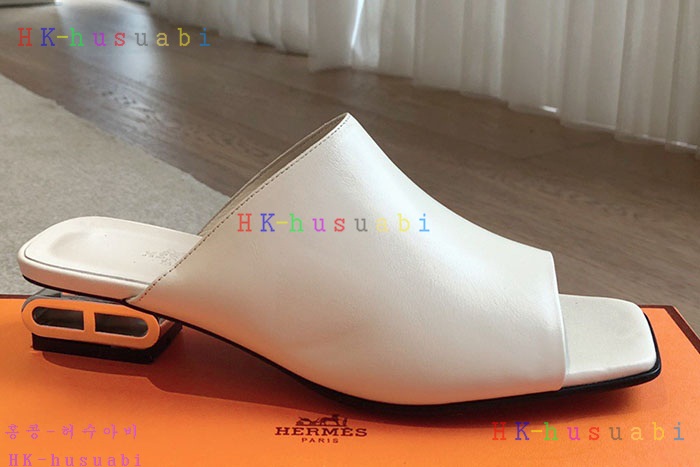 NEW 에르메스 샌들 슬리퍼 신상 H 040120