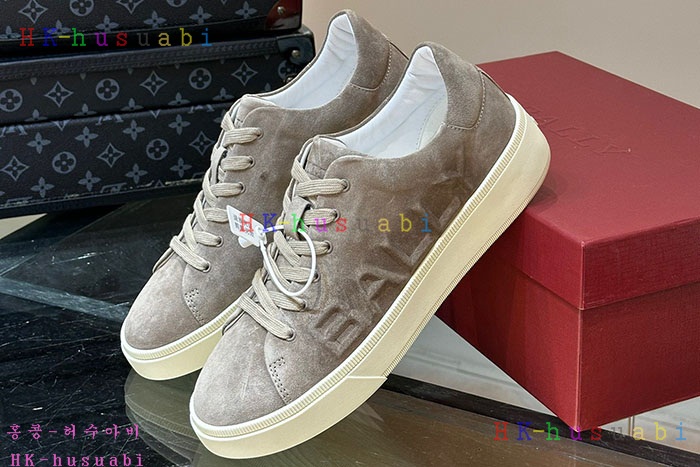 NEW 발리 스니커즈 신상 B 615501