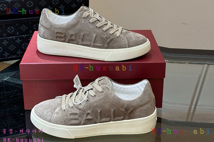 NEW 발리 스니커즈 신상 B 615501