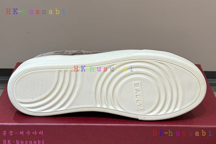 NEW 발리 스니커즈 신상 B 615501
