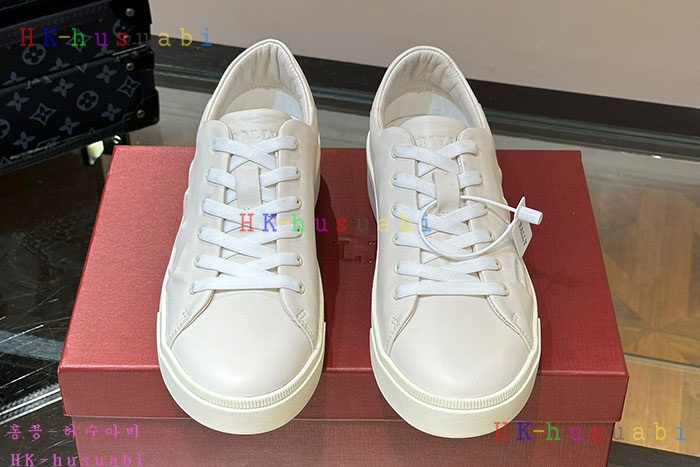 NEW 발리 스니커즈 신상 B 615502