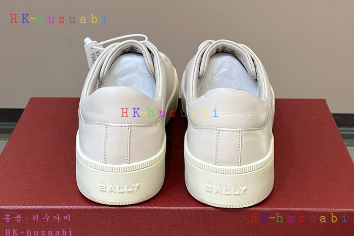 NEW 발리 스니커즈 신상 B 615502