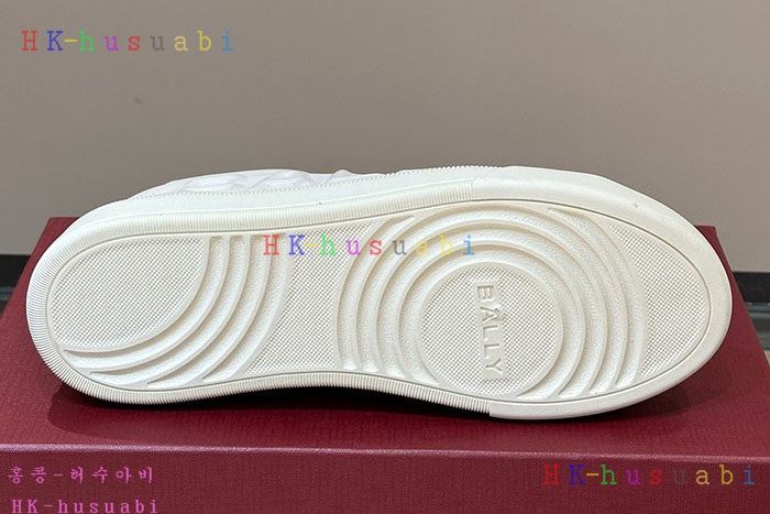 NEW 발리 스니커즈 신상 B 615502