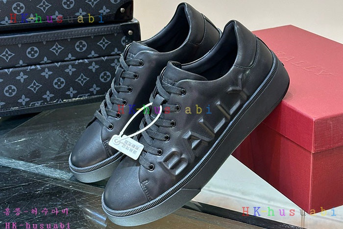 NEW 발리 스니커즈 신상 B 615504
