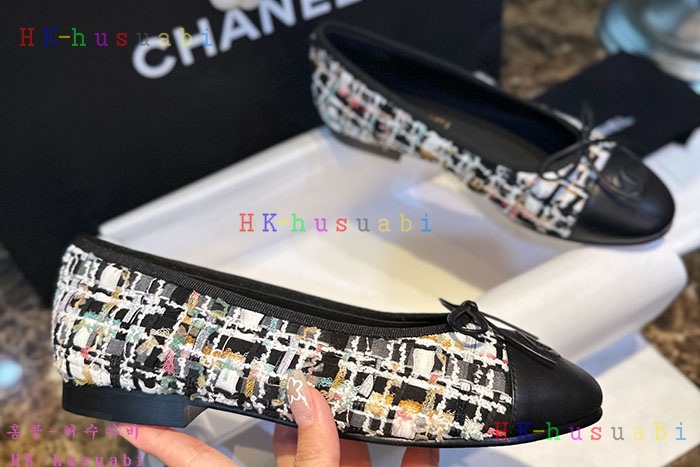 NEW 샤넬 플랫슈즈 신상 C 1555603