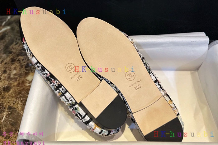 NEW 샤넬 플랫슈즈 신상 C 1555603