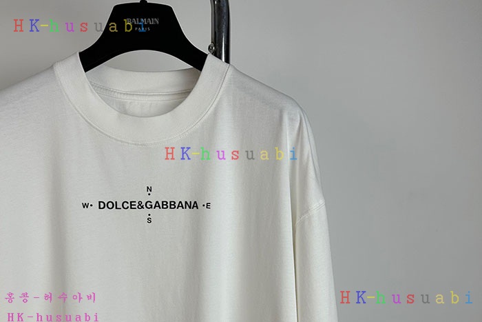 NEW 돌체앤가바나 반팔티 신상 DG 559002