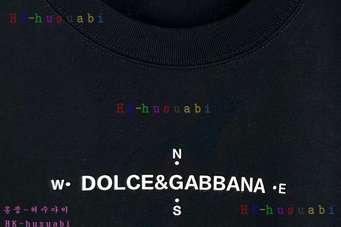 NEW 돌체앤가바나 반팔티 신상 DG 559003
