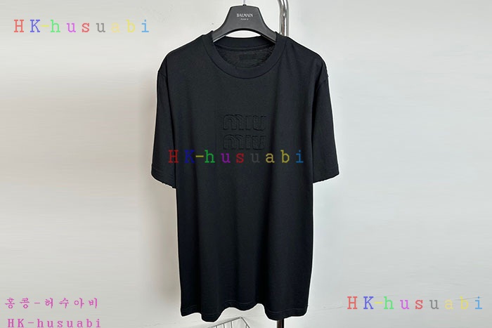 NEW 미우미우 반팔티 신상 MU 533517