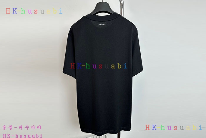 NEW 미우미우 반팔티 신상 MU 533517