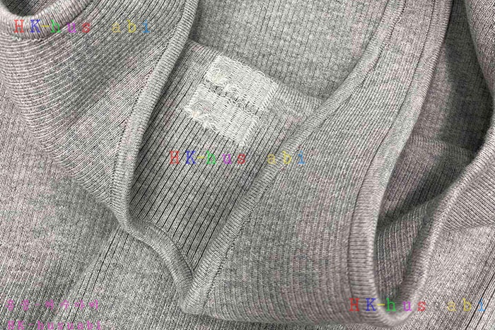 NEW 미우미우 나시 신상  M 3325009