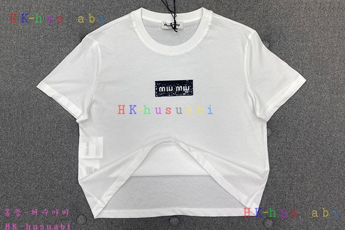 NEW 미우미우 반팔티 신상  M 3325005
