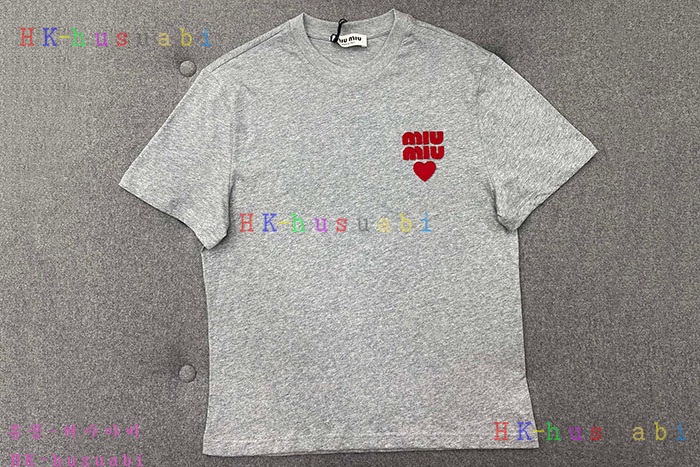 NEW 미우미우 반팔티 신상  M 3325003