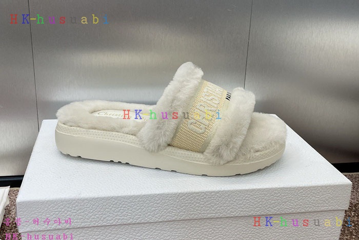 NEW 디올 신발 신상 DR 889042