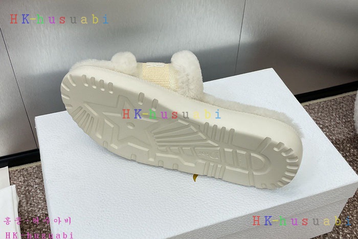 NEW 디올 신발 신상 DR 889042