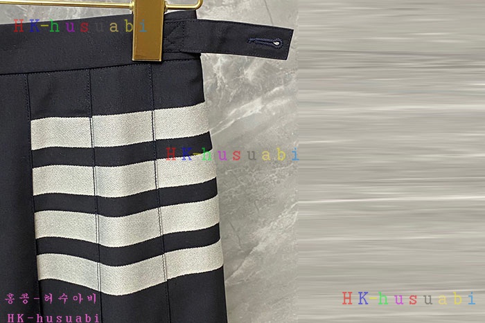 NEW 톰브라운 치마 신상 TB 599404