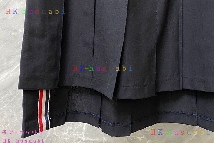 NEW 톰브라운 치마 신상 TB 599404
